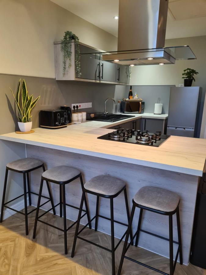 Apartment Modern 1 Bed Next To And Golf Course *