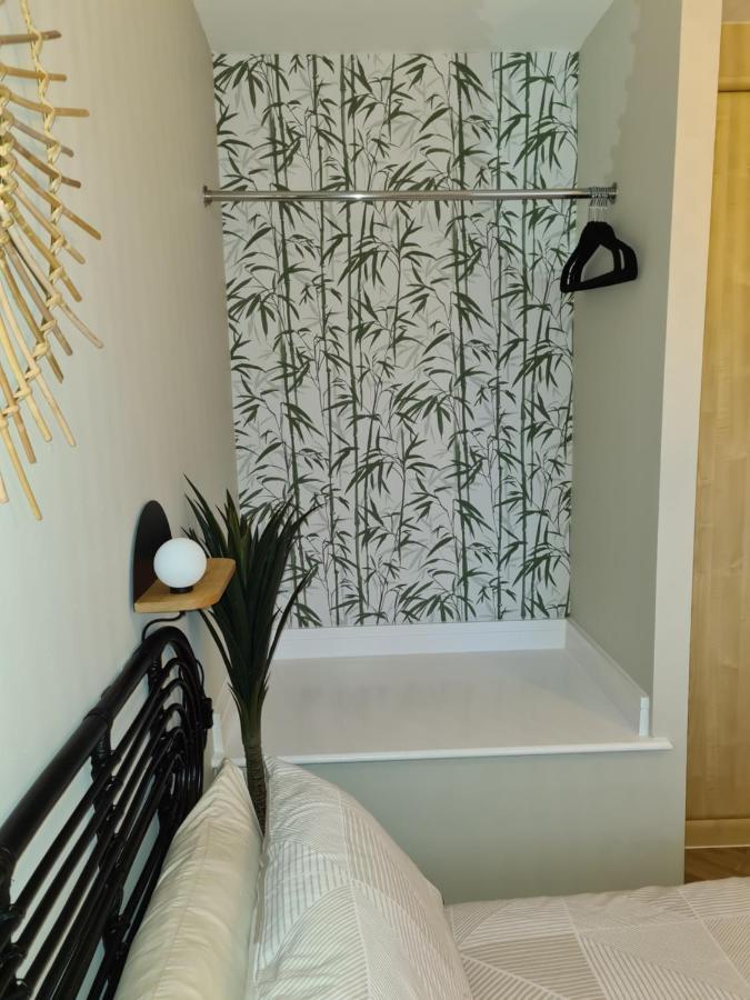 Modern 1 Bed Next To And Golf Course